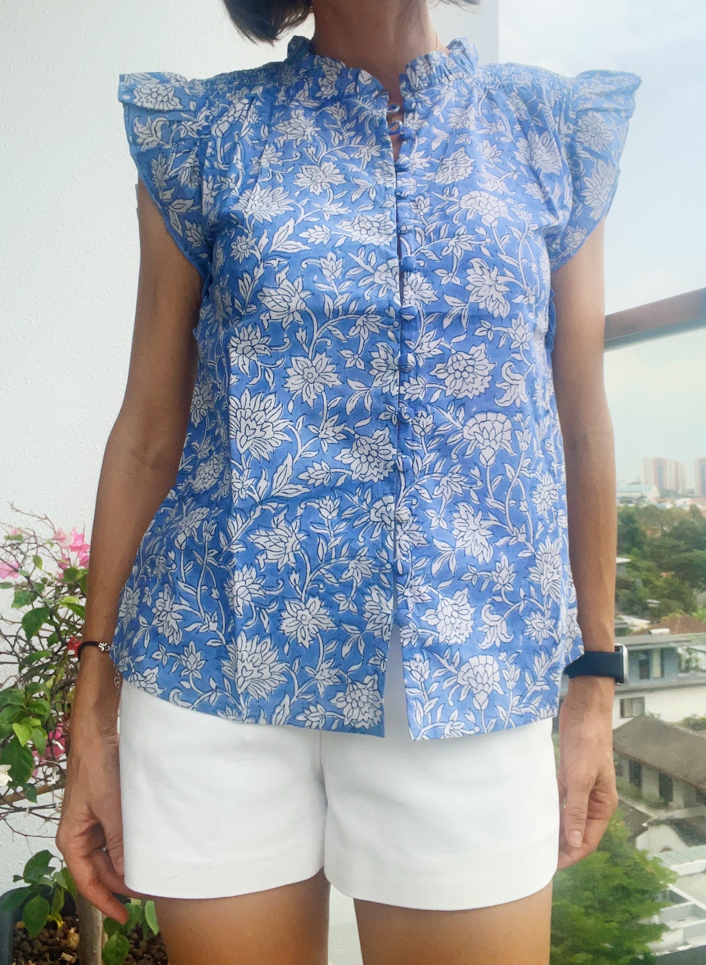 Lined button shirt